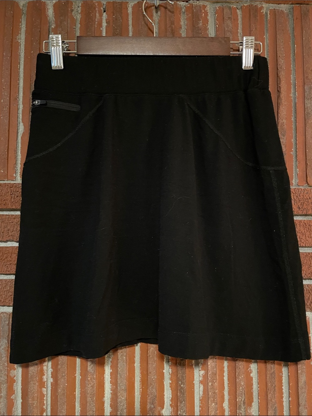 Women’s Ibex Merino Wool simple A line skirt